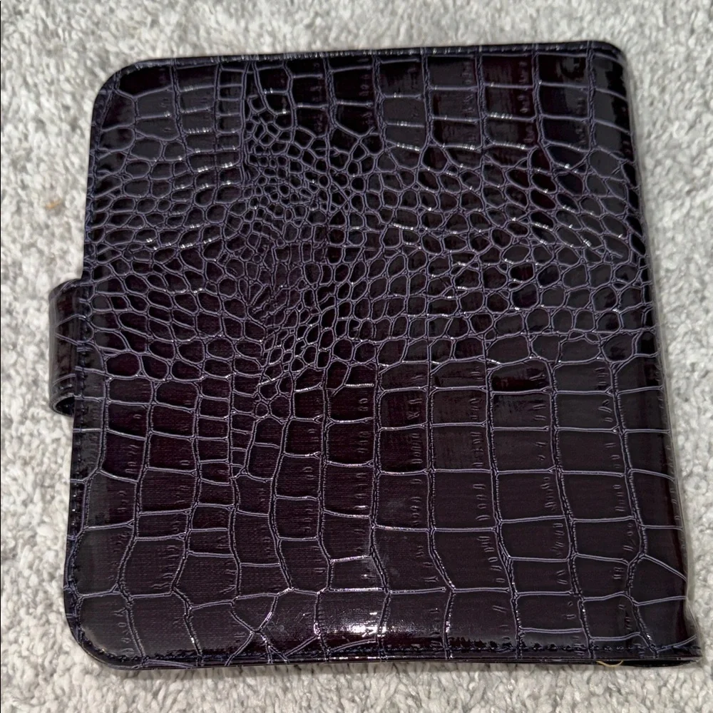 SeneGence international luxury Dark Purple Crocodile Embossed travel Organizer
